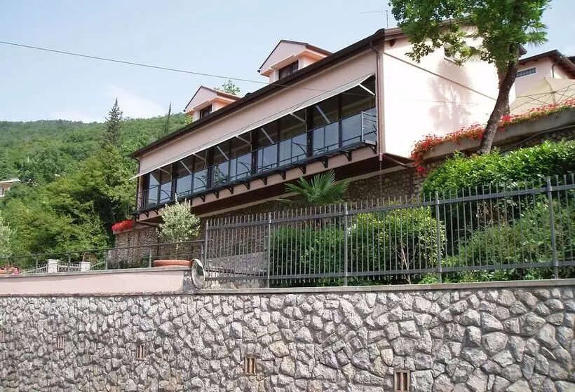 Apartments Villa Vosilla