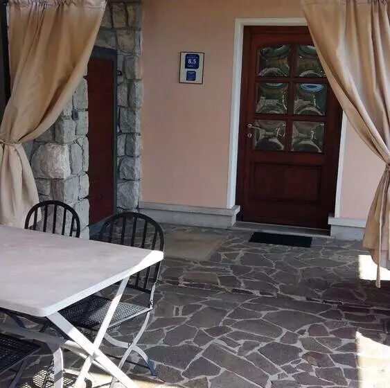 Apartments Villa Vosilla