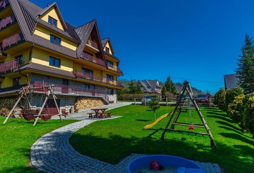 Bed and Breakfast Willa U Zwijacza