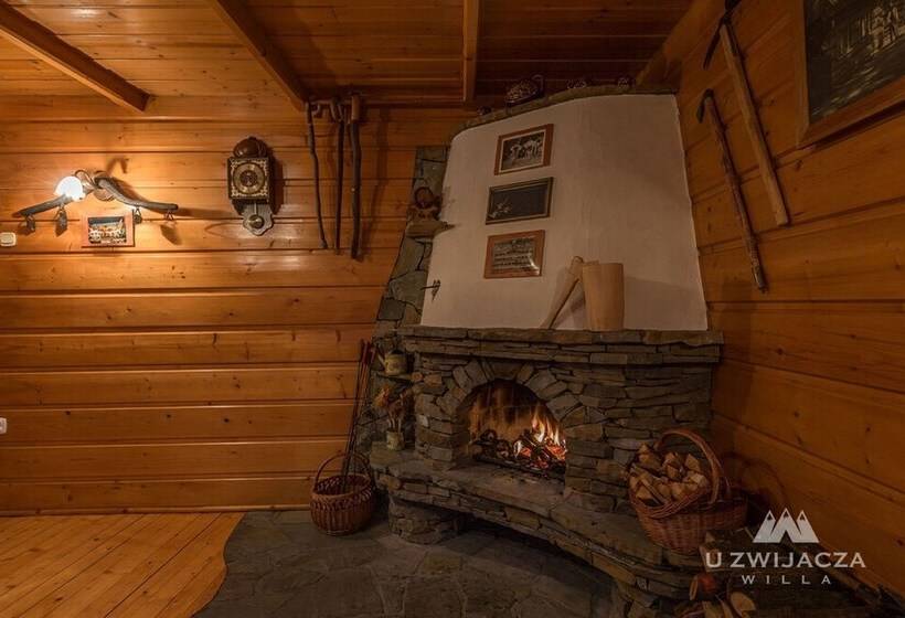 Bed and Breakfast Willa U Zwijacza