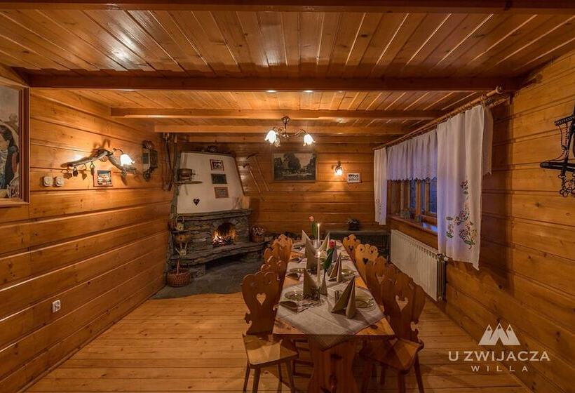 Bed and Breakfast Willa U Zwijacza