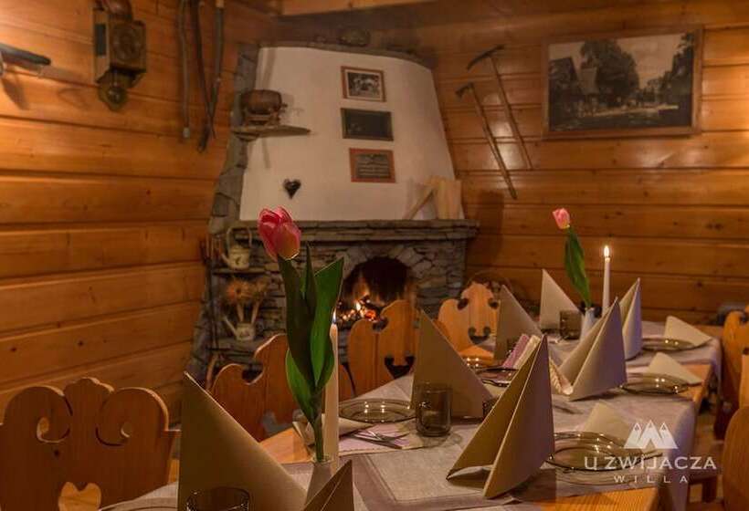 Bed and Breakfast Willa U Zwijacza