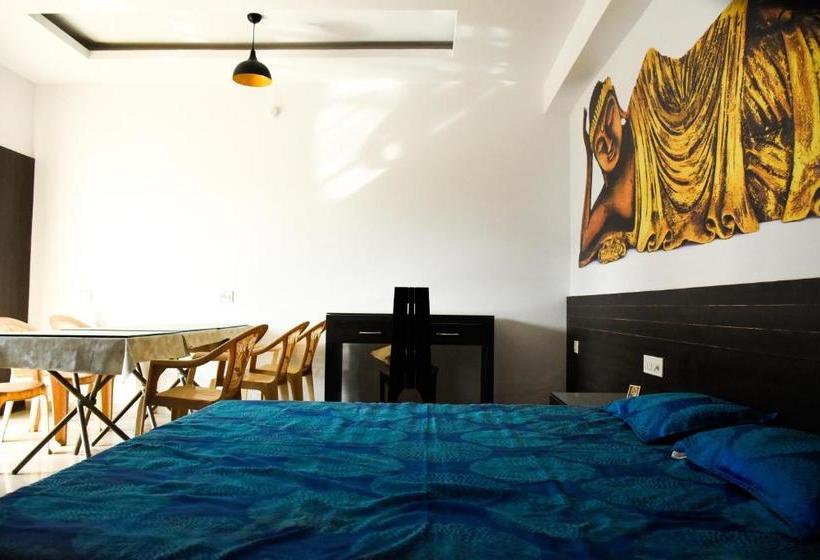 Harshdeep Smart Stays