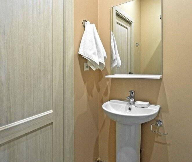 هتل Chernyshevsky