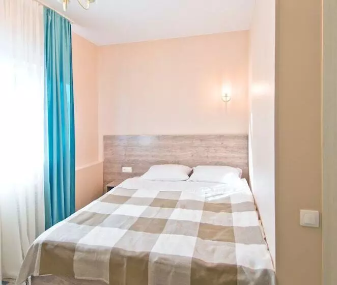 ホテル Chernyshevsky