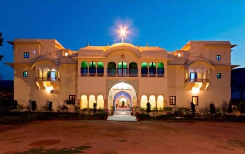 Dhulagarh Heritage Palace Hotel Near Jaipur
