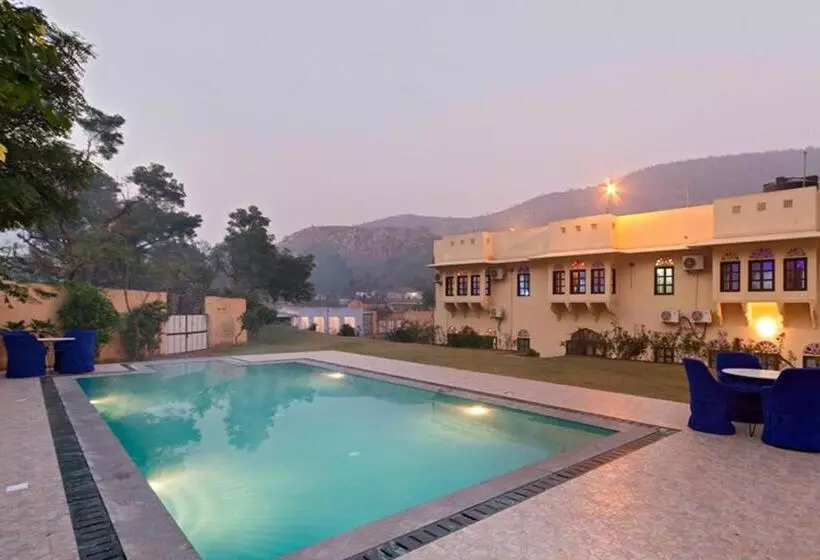 Dhulagarh Heritage Palace Hotel Near Jaipur