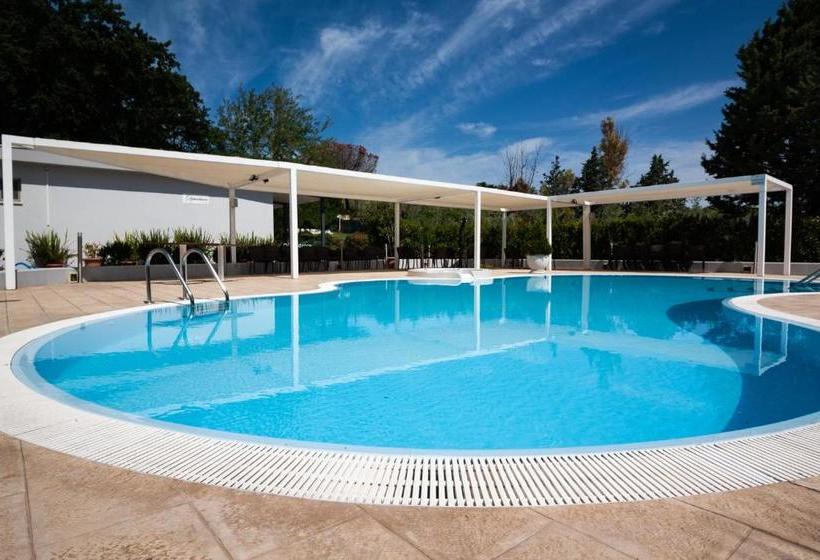 בית מלון כפרי Europa