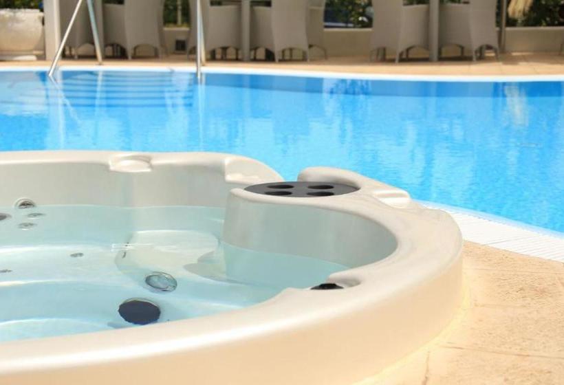 בית מלון כפרי Europa