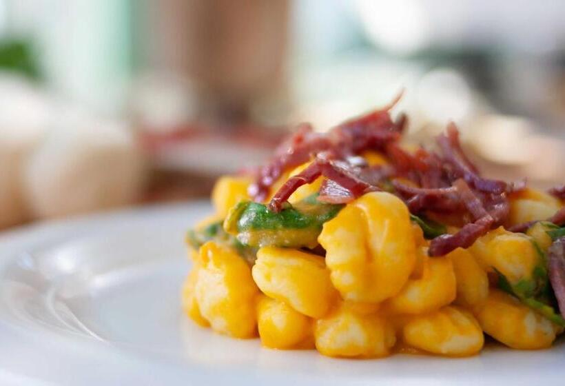 בית מלון כפרי Europa