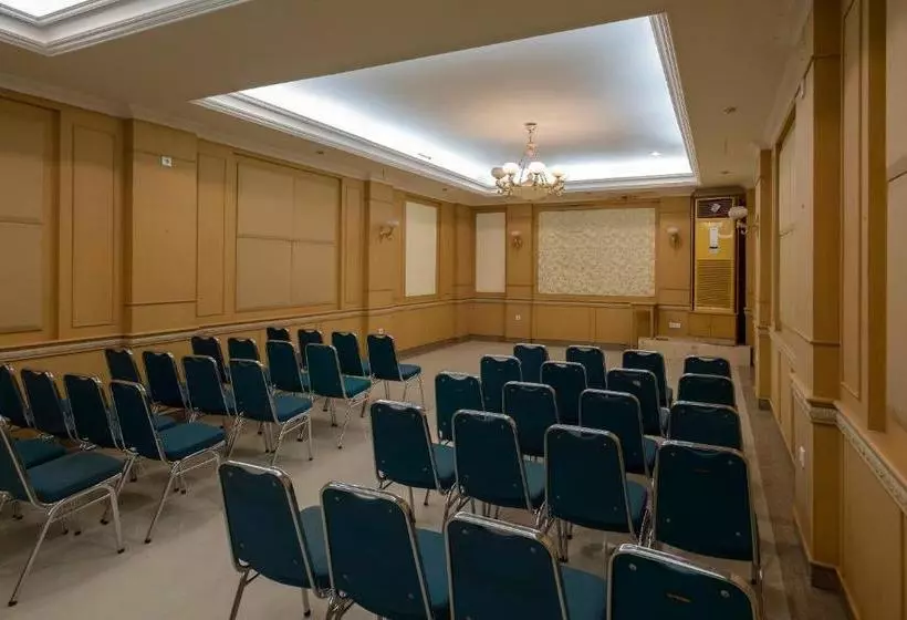 Hotelli Harapan By Oyo Rooms