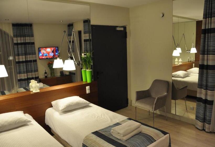 בית מלון כפרי Marina Nawigator