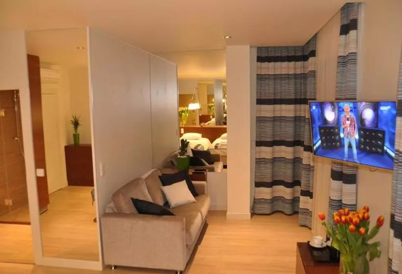 Hotelli Marina Nawigator