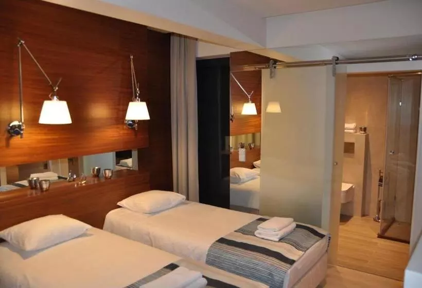 Hotelli Marina Nawigator