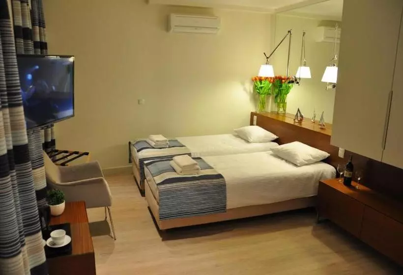 Hotelli Marina Nawigator