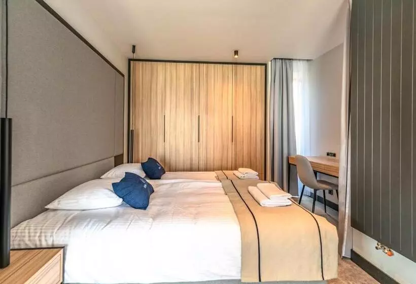 Hotelli Marina Nawigator