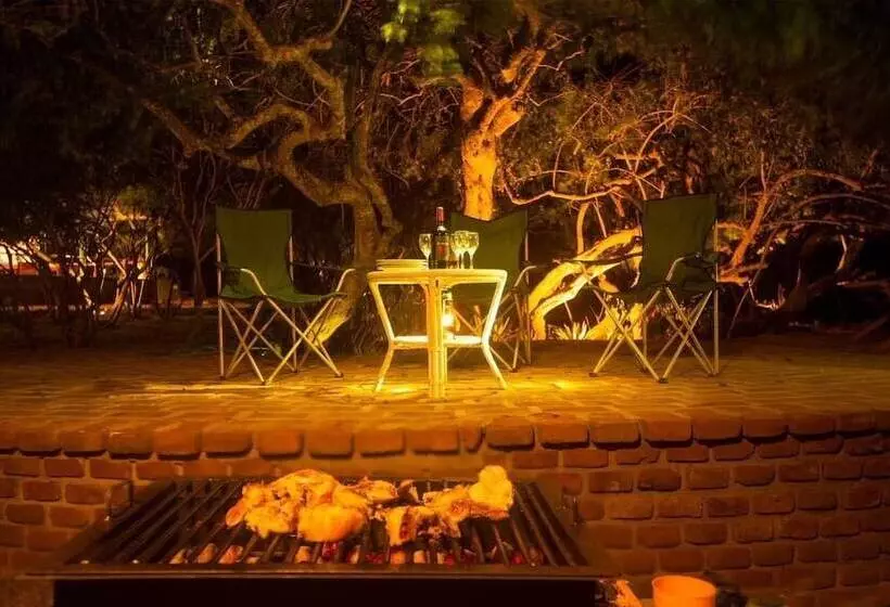 Hotelli Nil Sisila Beach Resort Yala