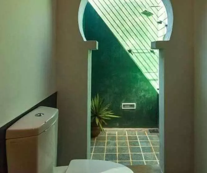 Hotelli Nil Sisila Beach Resort Yala