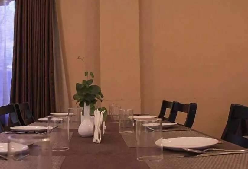 هتل Norwangs Villa