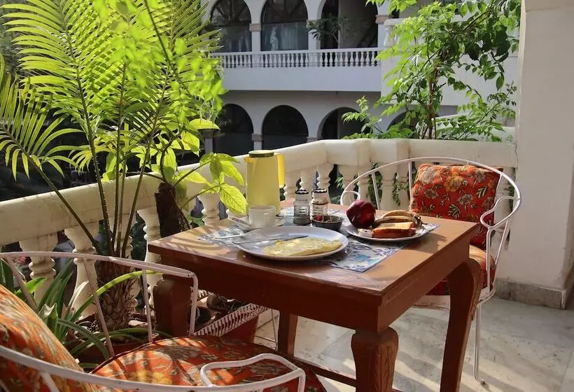 Hotelli Shahar Palace