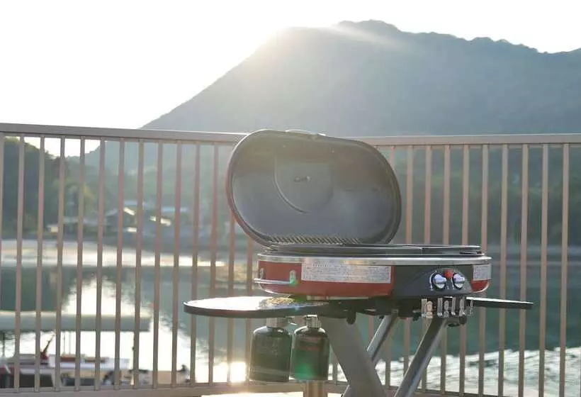 Retkeilymaja 島宿nest