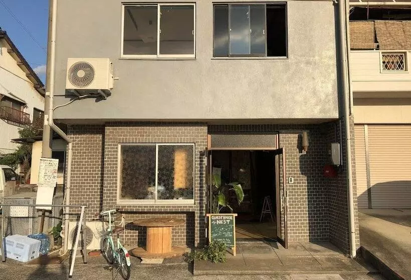 Retkeilymaja 島宿nest