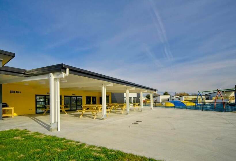 Hokitika S Kiwi Holiday Park And Motels