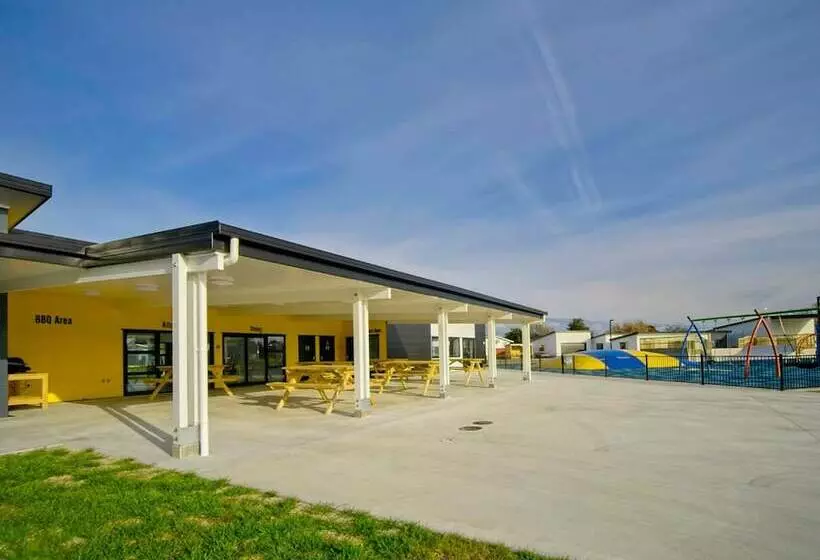 Hokitika S Kiwi Holiday Park And Motels