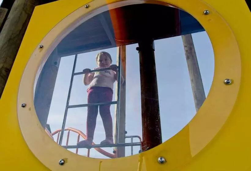 Hokitika S Kiwi Holiday Park And Motels