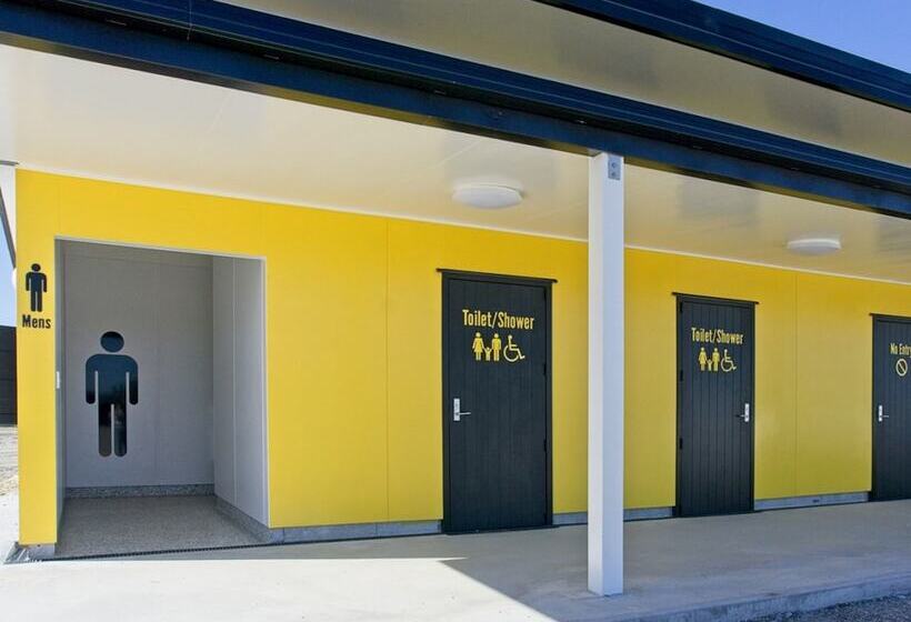Hokitika S Kiwi Holiday Park And Motels