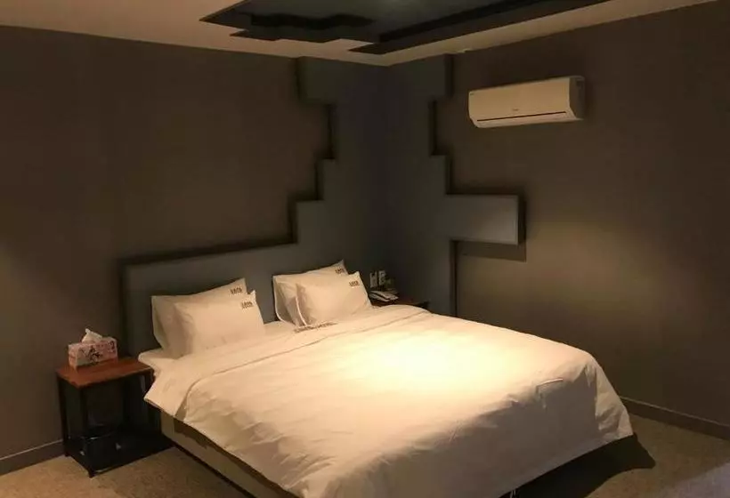 Hotelli Jaya