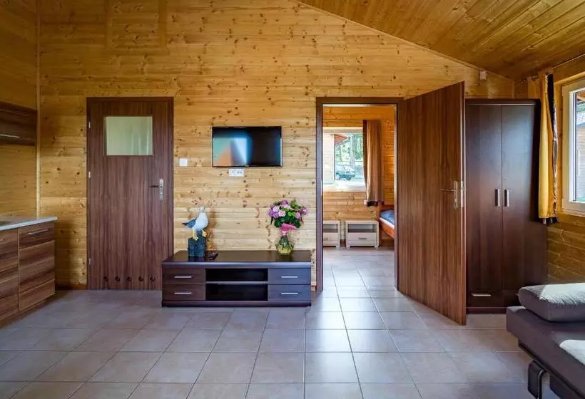 Hotelli Morska Osada Domki Blisko Morza