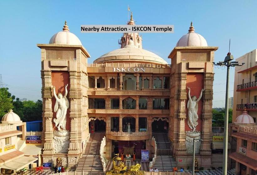 هتل Oyo 15625 Royal Logix