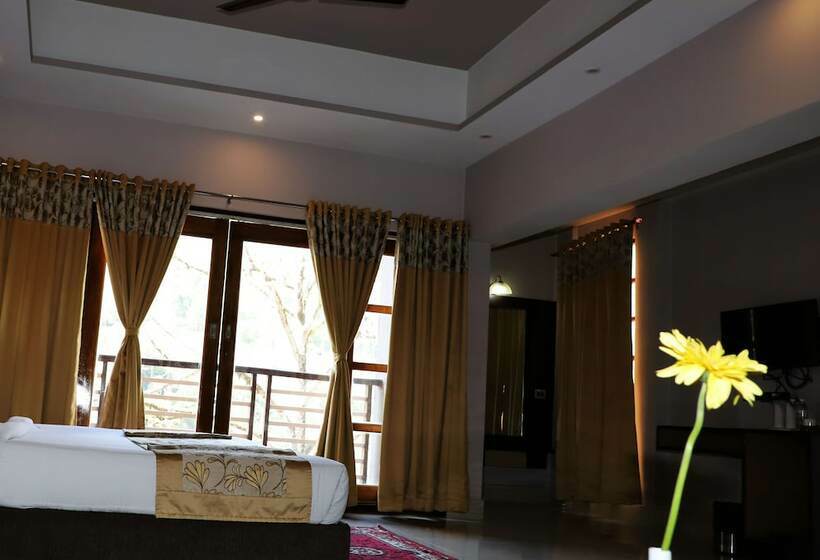 בית מלון כפרי Pride Terrace Valley Resort Gangtok
