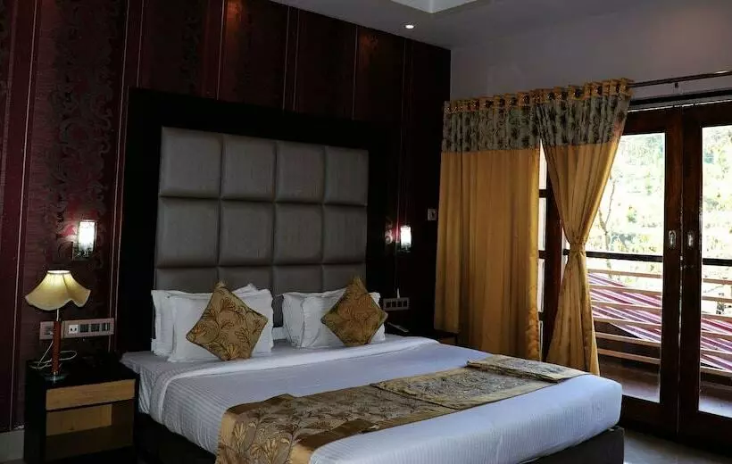 هتل Pride Terrace Valley Resort Gangtok