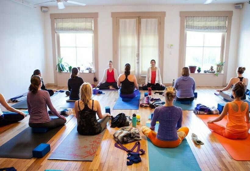 Отель Shivoham Yoga Retreats