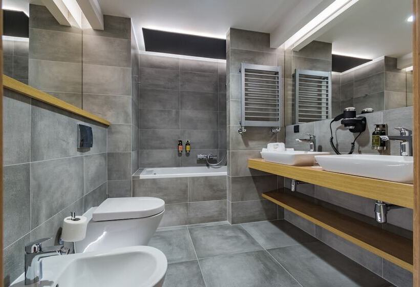 בית מלון כפרי Szczawnica Park Resort & Spa