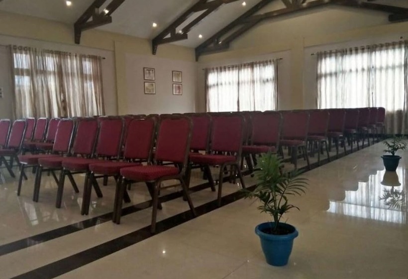 בית מלון כפרי Pride Terrace Valley Resort Gangtok