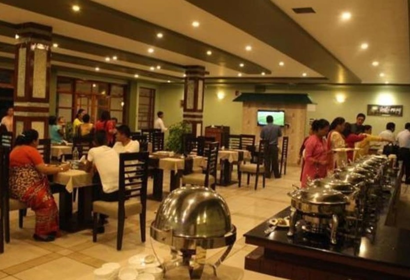 בית מלון כפרי Pride Terrace Valley Resort Gangtok