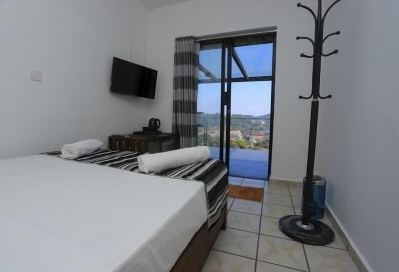 בית מלון כפרי Vendol Sky Resort