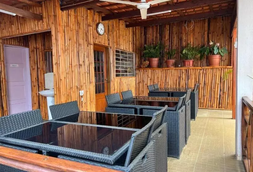 پانسیون Paradise Agua Leve Residential