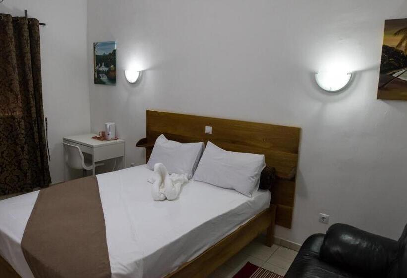 Пансион Paradise Agua Leve Residential