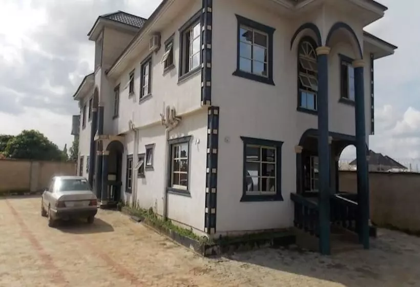 Pillar Luxury Hotel Annex
