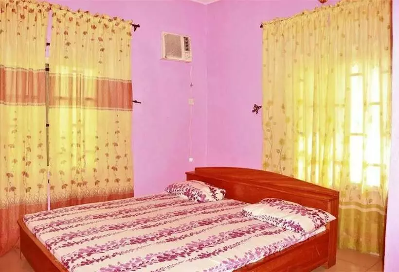 Pillar Luxury Hotel Annex