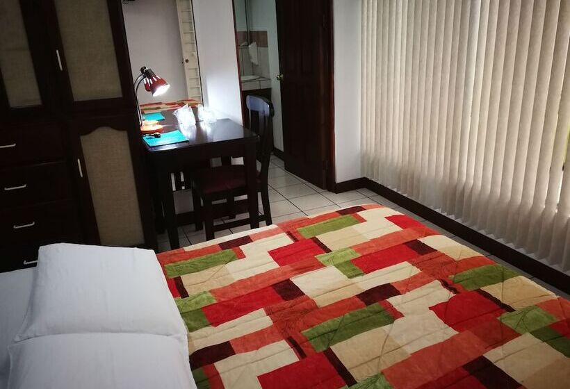 مبيت وإفطار Hojarascas