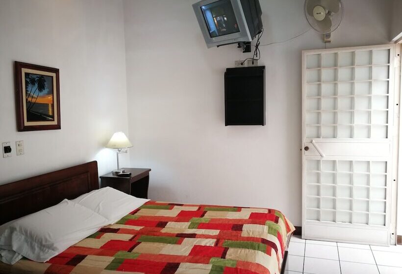 مبيت وإفطار Hojarascas