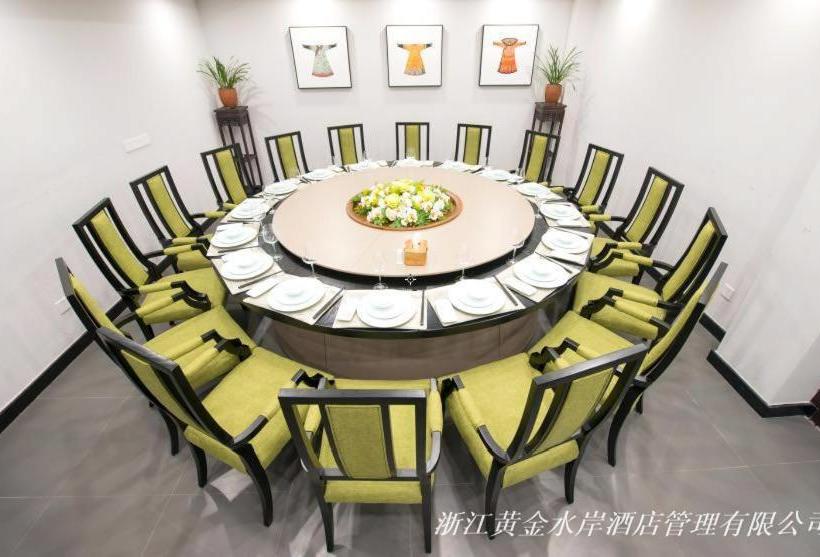 Shiyuan Dengying Inn