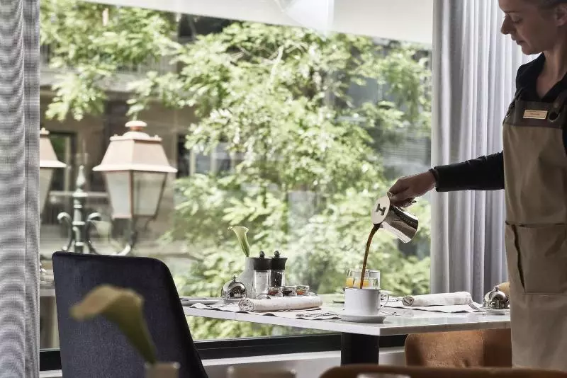 Academias Hotel, Autograph Collection