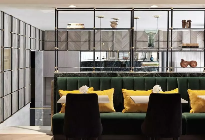 Academias Hotel, Autograph Collection