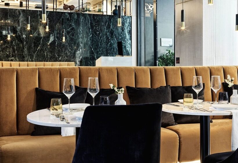 Academias Hotel, Autograph Collection